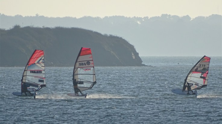 20190428 Régate Windfoil 2.JPG